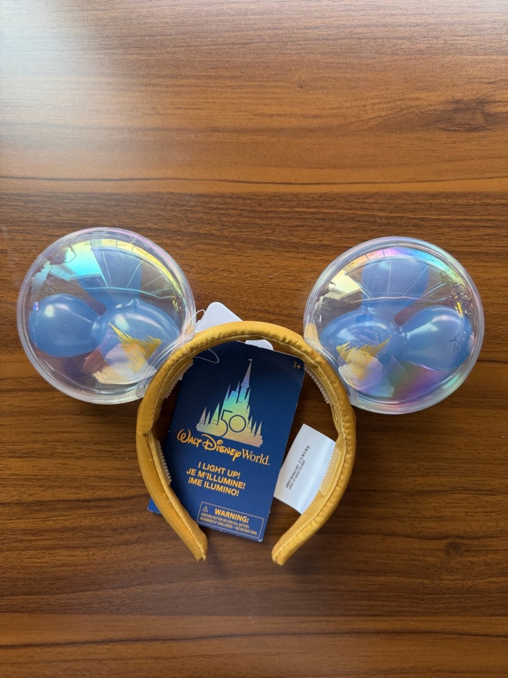Walt Disney World 50th Anniversary Balloon Light Up Ears NWT Iridescent